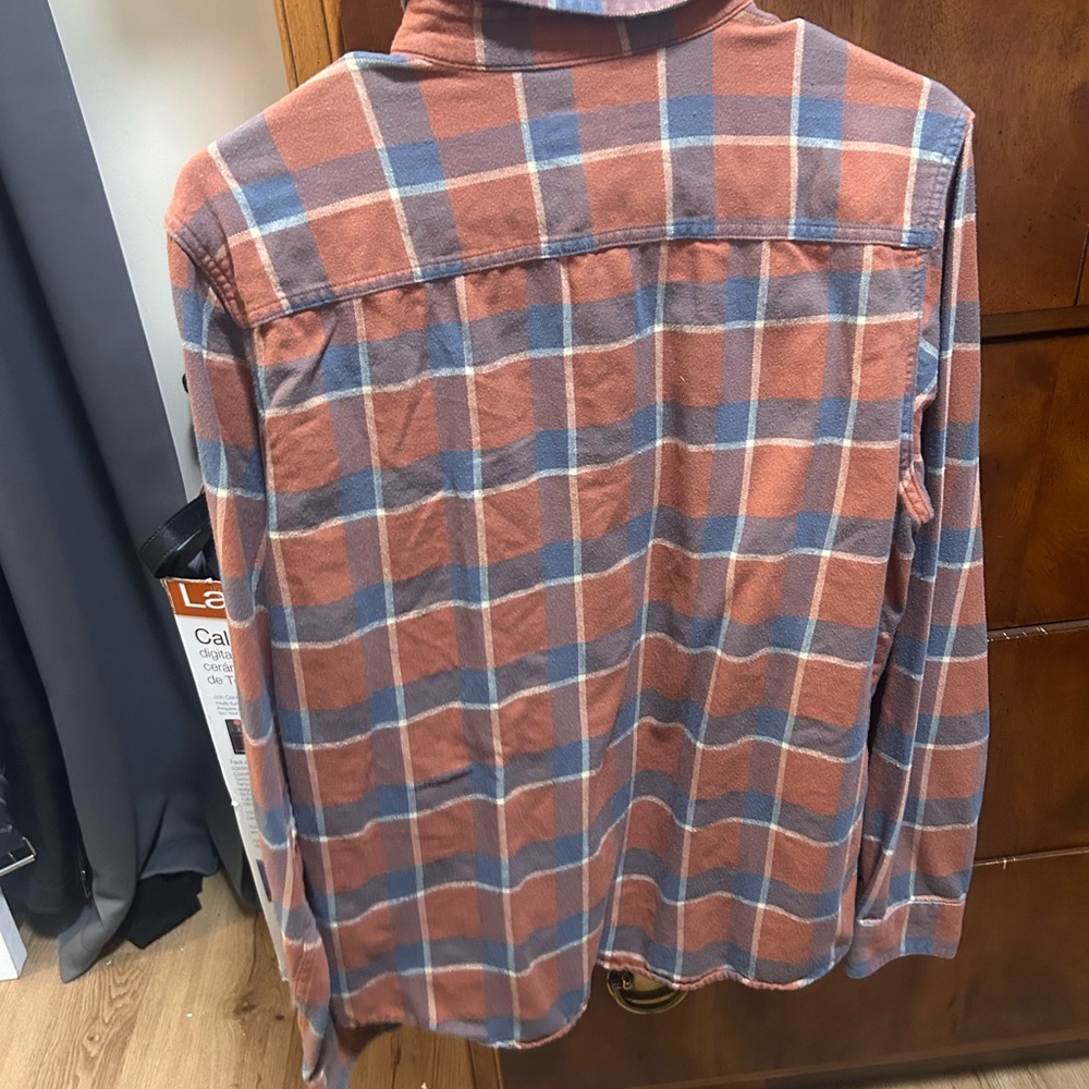 Patagonia Organic Cotton Plaid Shirt in Rust and Blue